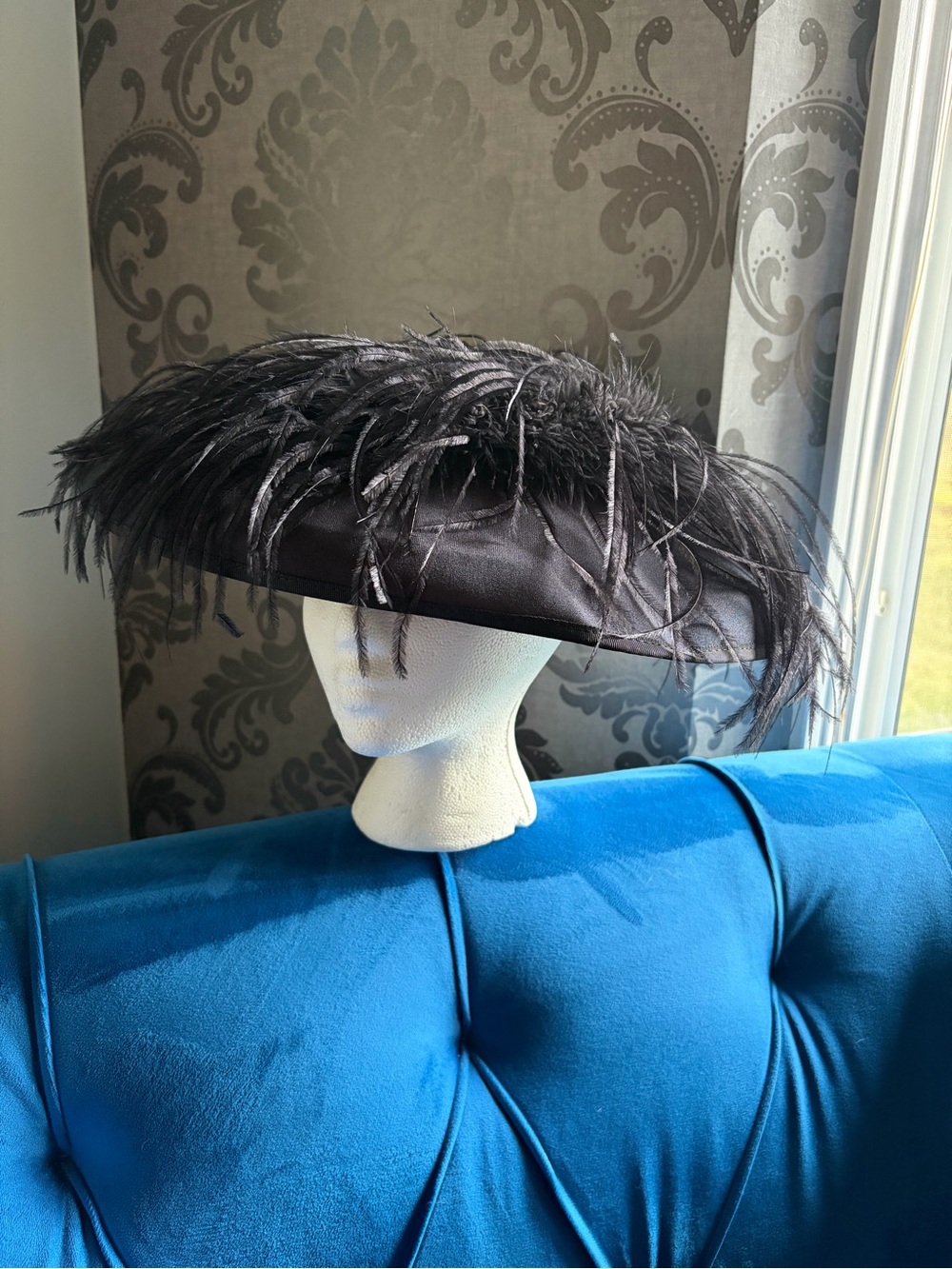 Elegant Black Feather Wide-Brim Hat